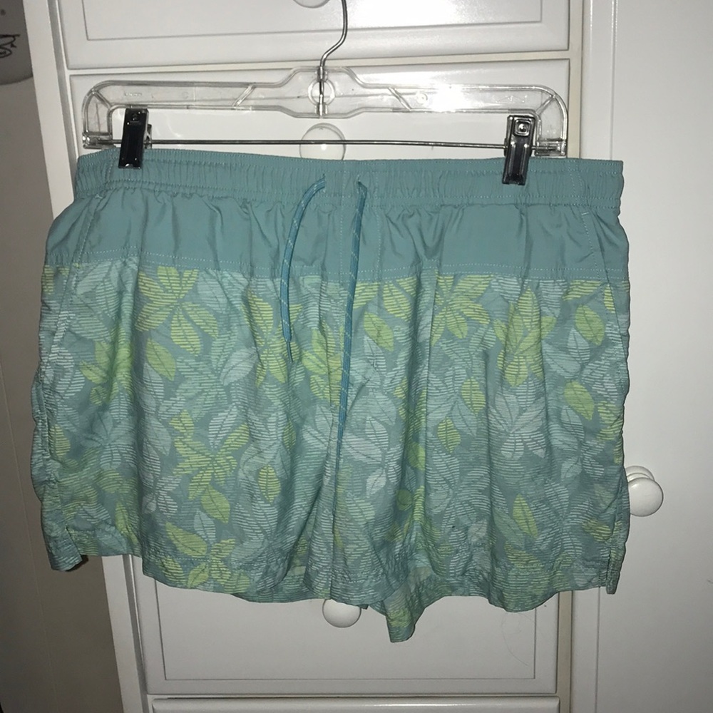 Columbia shorts